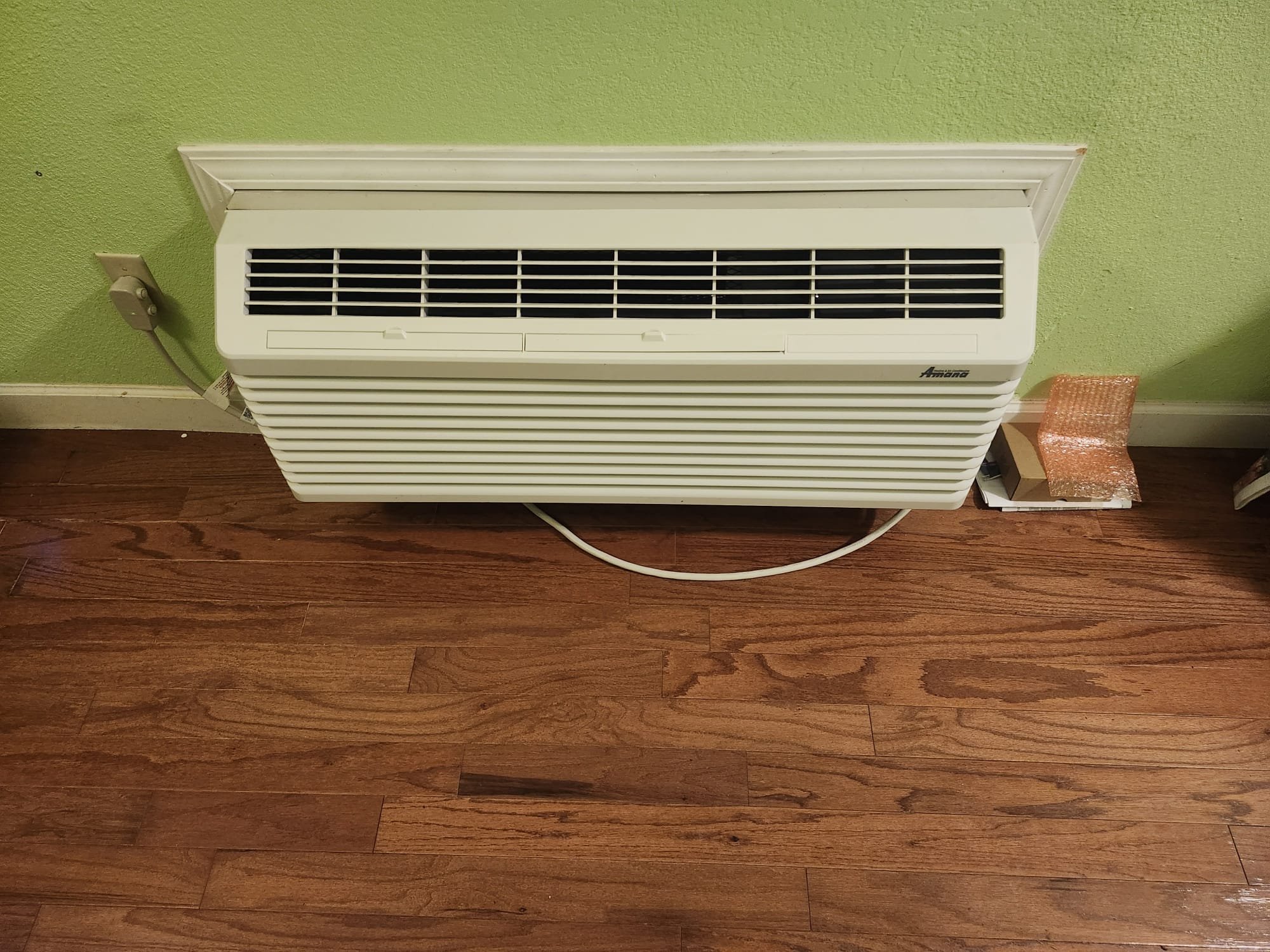 A Homeowner’s Guide to PTAC Service and Installation in Knoxville