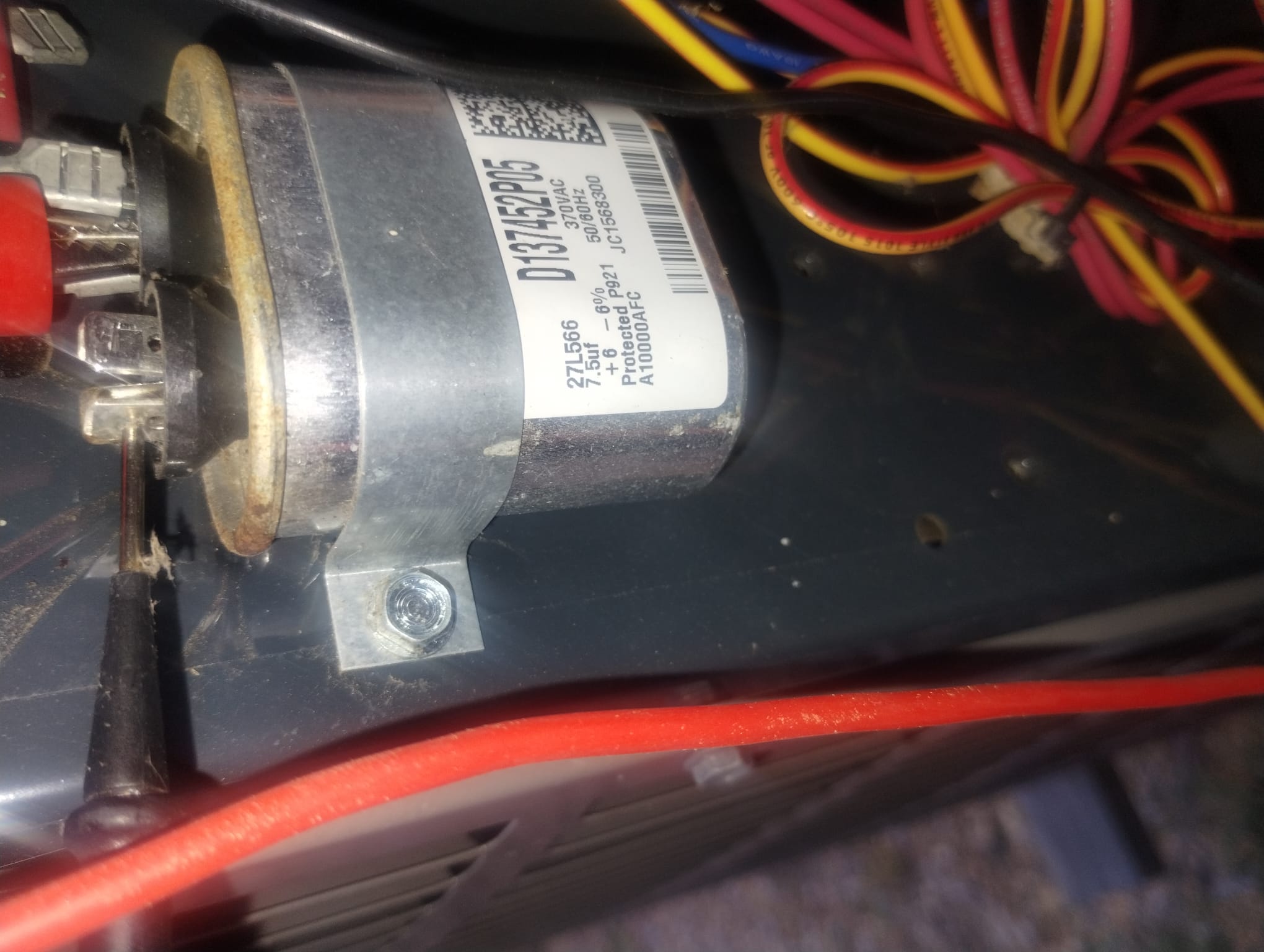 Run Capacitor Close-Up